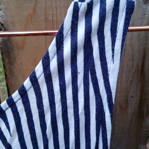 Cato Striped Flowy Tank Top - Picture 8 of 12